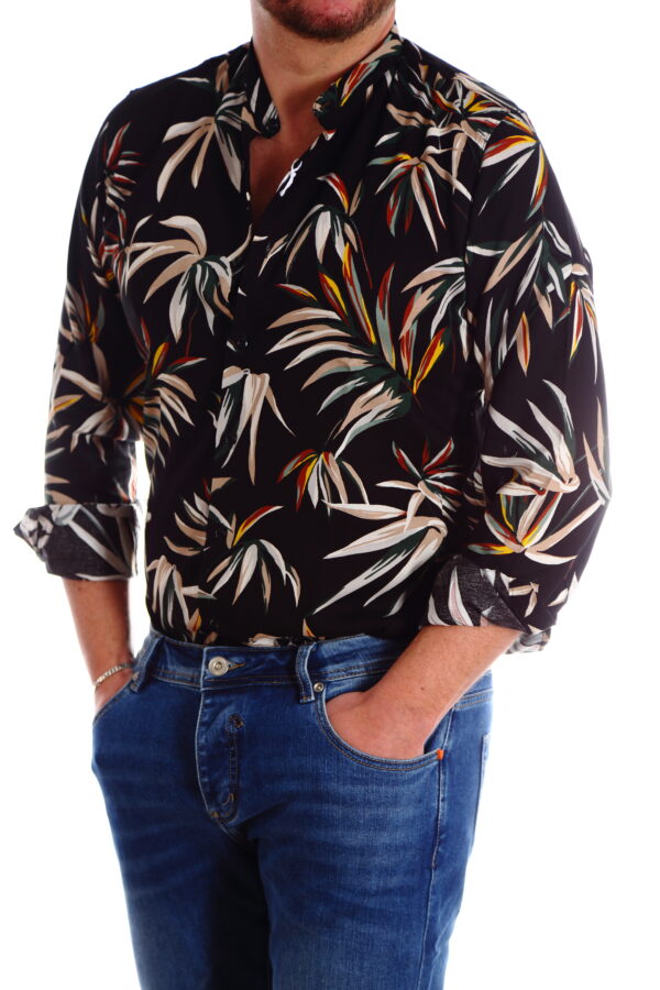 camicia uomo motivo palme su fondo nero